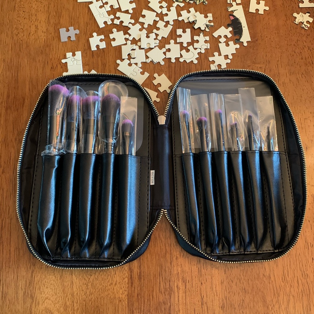 New Blend Mineral Cosmetics 11 Piece Brush Set